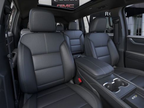 New 2026 GMC Acadia Elevation w/ Black Edition FWD image 16