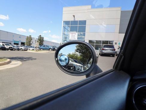 Used 2019 MINI Cooper S image 46