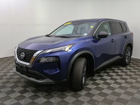 Used 2023 Nissan Rogue S AWD/4WD image 5