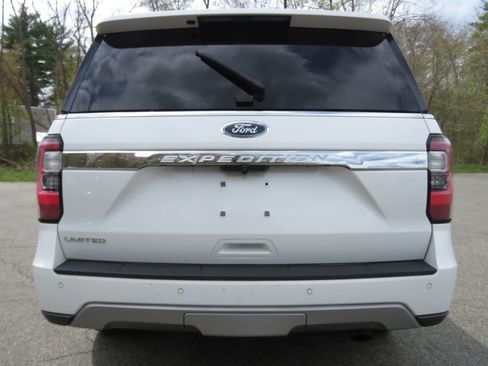 Used 2020 Ford Expedition Limited w/ Equipment Group 302A AWD/4WD image 6