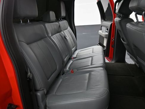 Used 2014 Ford F150 XLT w/ Equipment Group 302A Luxury image 18