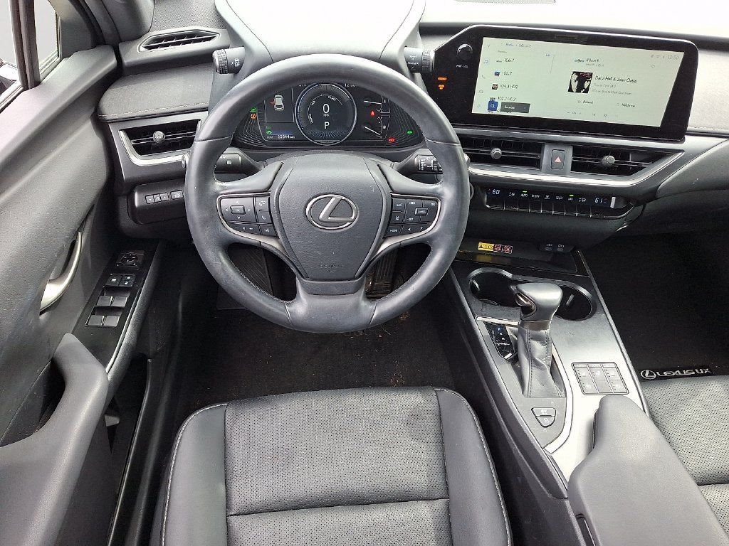 Used 2023 Lexus UX 250h AWD w/ Accessory Package (Z2) image 12