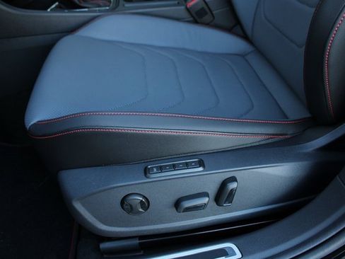 New 2026 Volkswagen Jetta GLI Autobahn image 3