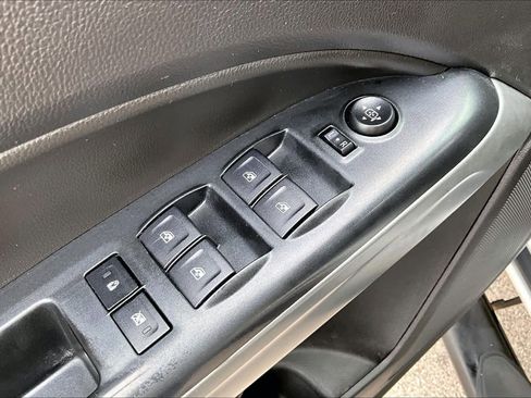 Used 2018 Chevrolet Colorado ZR2 image 34