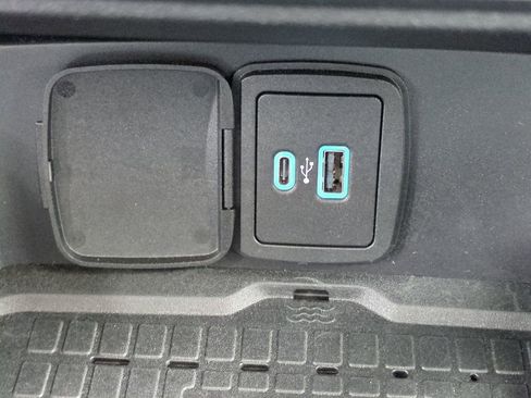 Used 2024 Ford Bronco Raptor AWD/4WD image 27