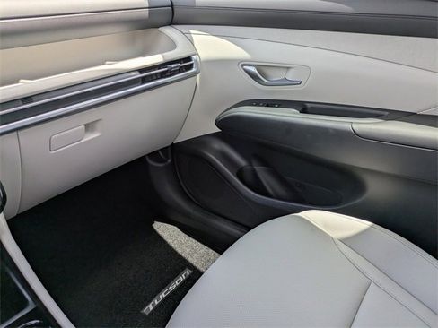 New 2025 Hyundai Tucson SEL image 30