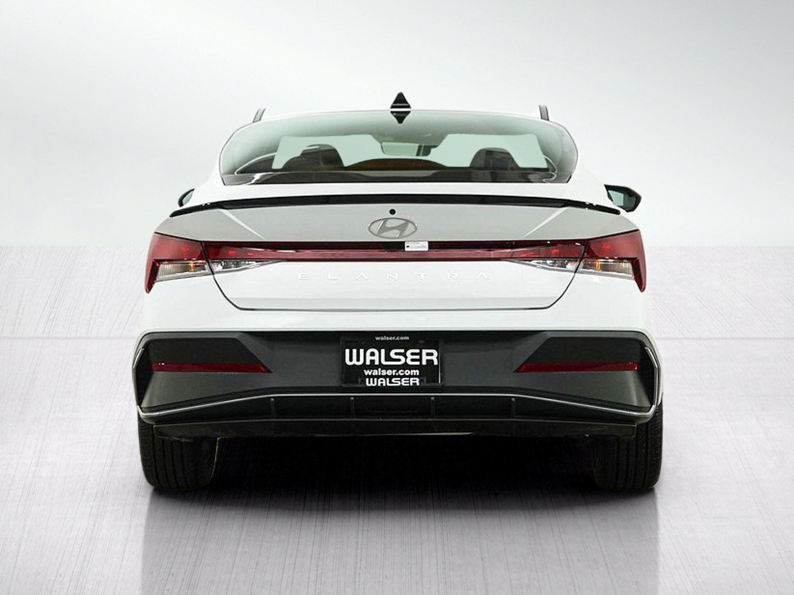 Certified 2025 Hyundai Elantra Sport FWD image 4