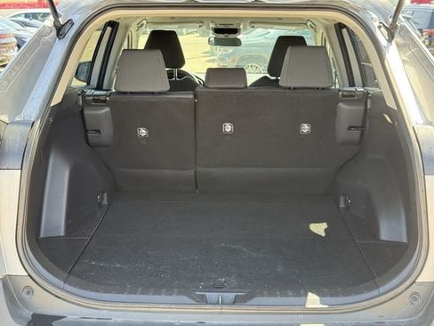 Used 2025 Toyota RAV4 XLE FWD image 32