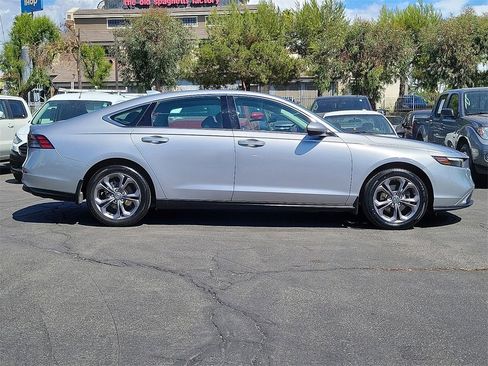 Used 2023 Honda Accord EX image 29