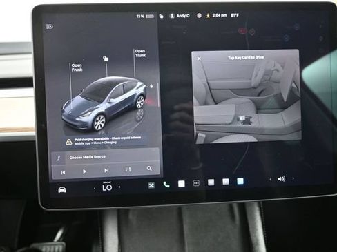 Used 2022 Tesla Model Y Long Range AWD/4WD image 21