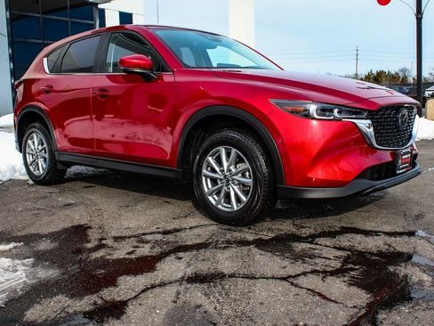 Used 2023 MAZDA CX-5 AWD 2.5 S w/ Preferred Package image 3