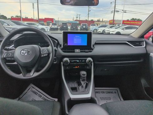 Certified 2025 Toyota RAV4 XLE AWD/4WD image 12