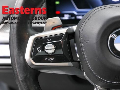 Used 2023 BMW 740i w/ Executive Package image 15