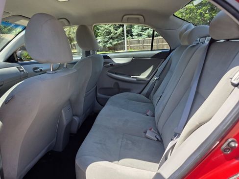 Used 2011 Toyota Corolla LE FWD image 17