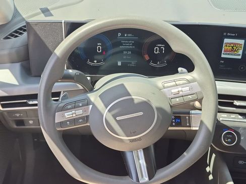 Used 2025 Hyundai Sonata SEL FWD image 23