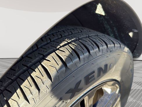 Used 2019 GMC Terrain SLE image 10