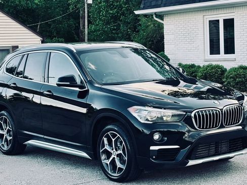 Used 2018 BMW X1 xDrive28i AWD/4WD image 13