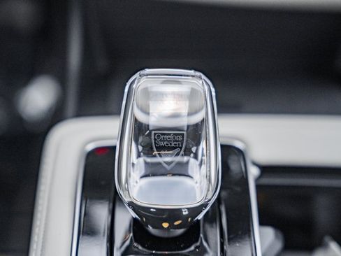 New 2026 Volvo XC90 B6 Ultra w/ Protection Package Premier image 25