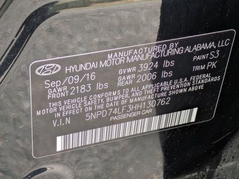 Used 2017 Hyundai Elantra SE image 15