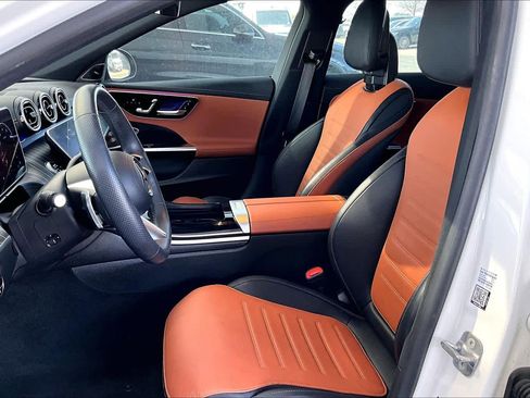 Used 2024 Mercedes-Benz C 300 Sedan image 7