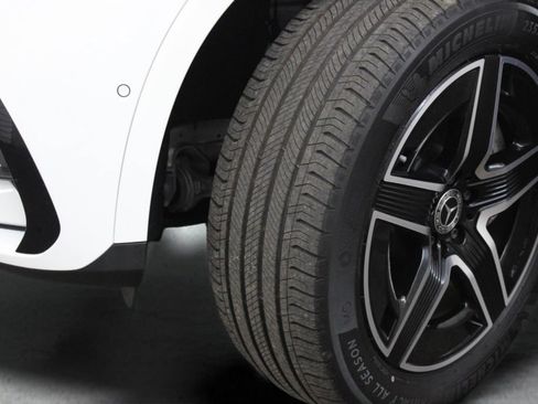 Used 2024 Mercedes-Benz GLC 300 image 42
