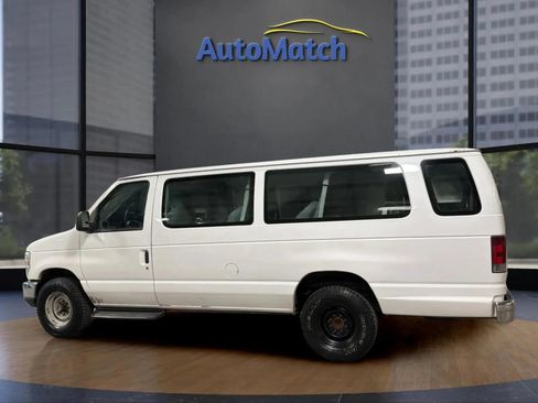 Used 2009 Ford E-350 and Econoline 350 XLT RWD image 7
