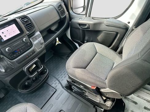 Used 2023 RAM ProMaster 2500 w/ Convenience Group image 22
