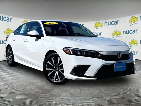 Used 2023 Honda Civic EX image 1