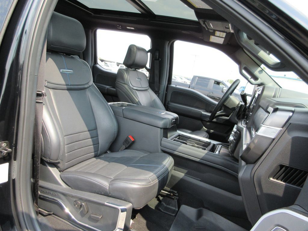 Used 2026 Ford F250 Platinum AWD/4WD image 27