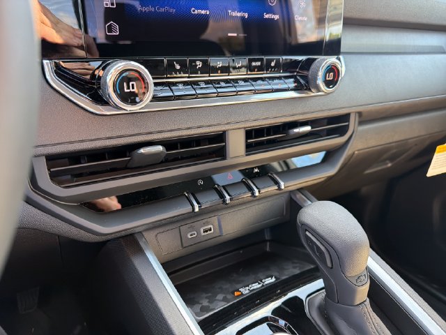 New 2026 Chevrolet Colorado Trail Boss AWD/4WD image 29