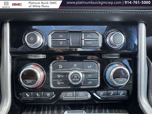 Used 2021 GMC Yukon XL Denali w/ LPO, Illumination Package image 29