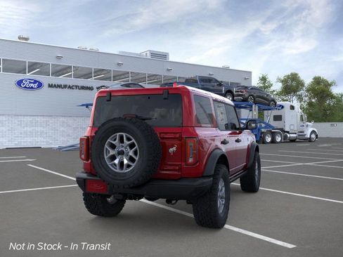 New 2025 Ford Bronco Badlands image 8