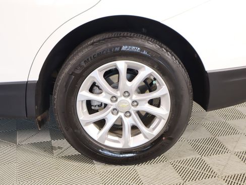 Used 2021 Chevrolet Equinox LT image 18