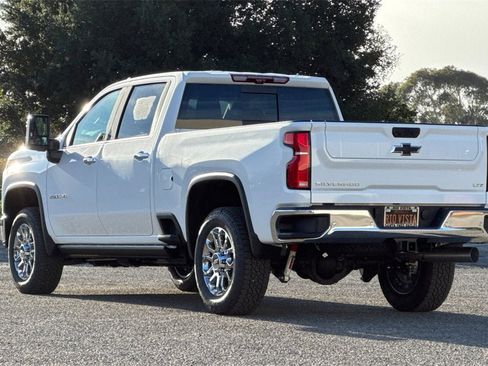 New 2026 Chevrolet Silverado 2500 LTZ w/ LTZ Premium Package image 6