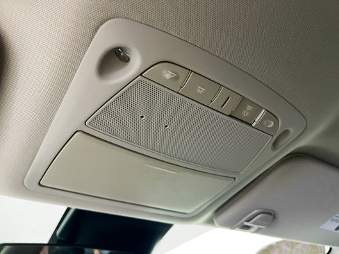 Used 2020 Nissan Murano S w/ Technology Package FWD image 19