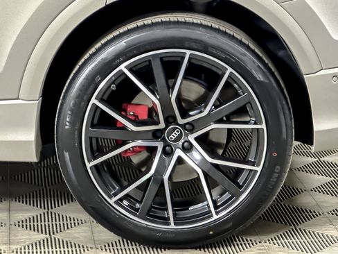 Used 2023 Audi Q8 Premium Plus w/ Premium Plus Package AWD/4WD image 26