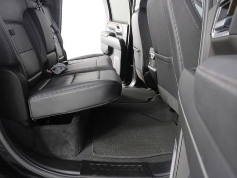 Used 2025 GMC Sierra 3500 Denali w/ Denali Reserve Package image 25