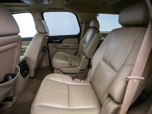 Used 2008 Chevrolet Tahoe LTZ w/ LTZ Preferred Equipment Group image 24