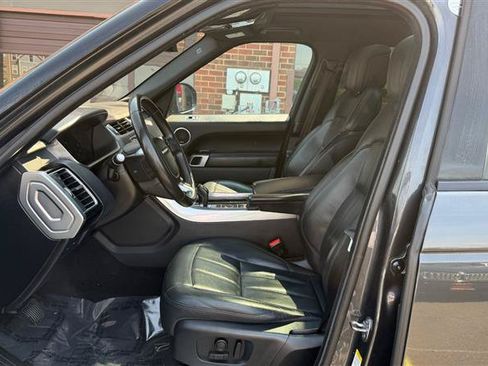 Used 2020 Land Rover Range Rover Sport HSE AWD/4WD image 28