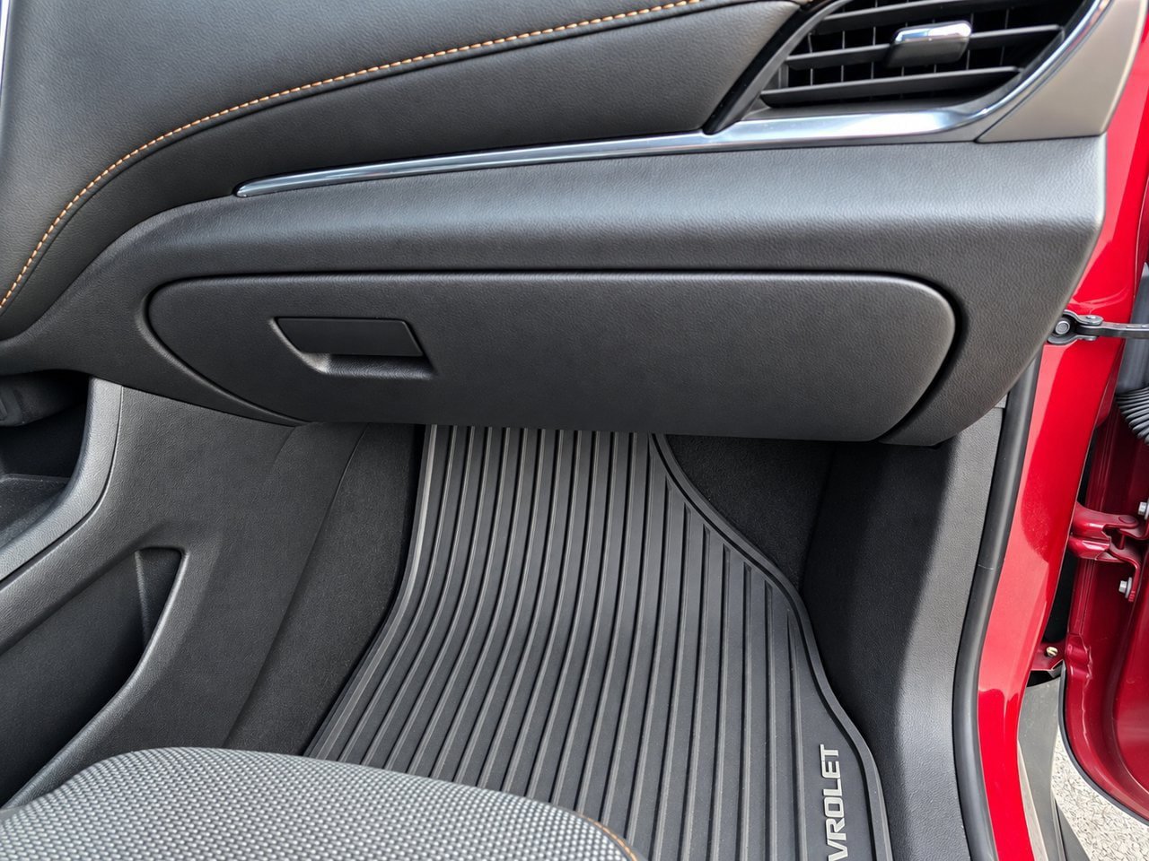 Certified 2019 Chevrolet Traverse LT FWD image 35