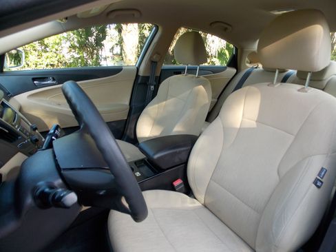 Used 2011 Hyundai Sonata GLS w/ Popular Equipment Pkg 2 image 2