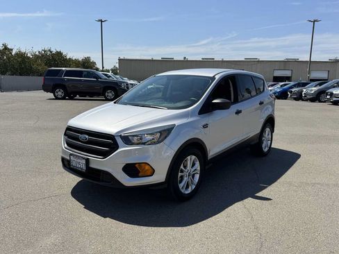 Used 2019 Ford Escape S FWD image 5