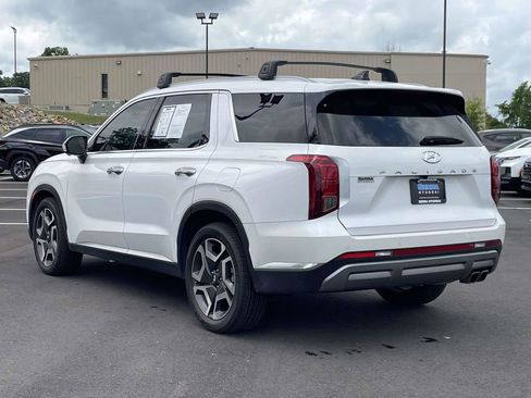 Used 2024 Hyundai Palisade Limited FWD image 5