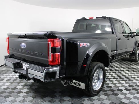 Used 2025 Ford F450 Lariat w/ Lariat Ultimate Package image 9