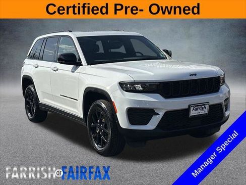 Certified 2025 Jeep Grand Cherokee Altitude AWD/4WD image 1