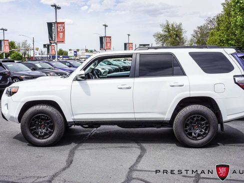 Used 2020 Toyota 4Runner TRD Off-Road Premium image 14