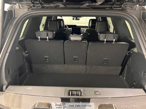 New 2026 Ford Expedition Platinum w/ Stealth Appearance Package AWD/4WD image 38