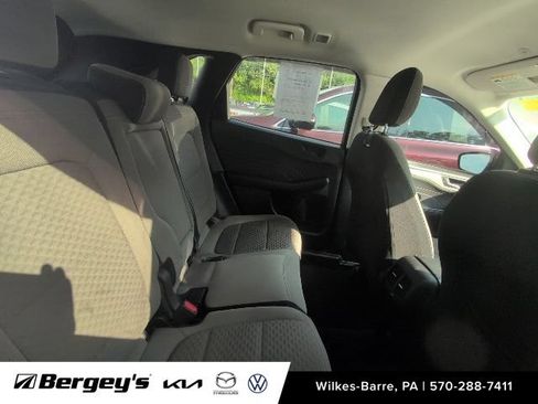 Used 2022 Ford Escape SE w/ Convenience Package FWD image 7