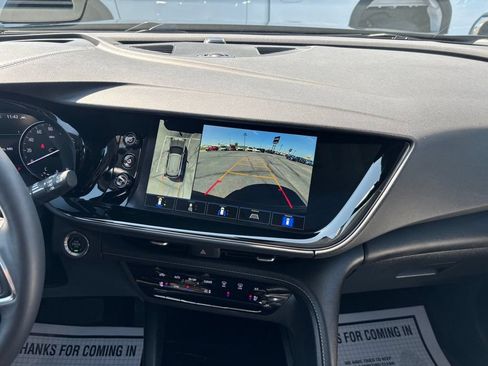 Used 2023 Buick Envision Avenir AWD/4WD image 17