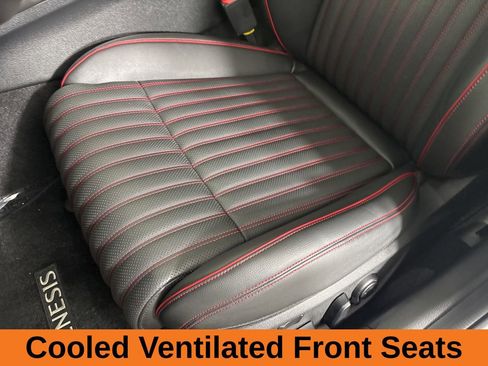 Used 2025 Genesis G70 3.3T Advanced image 14